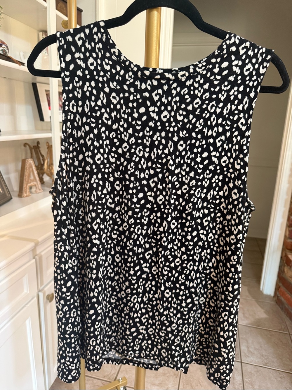 Nine West Black & White Animal Print Tank Top XL